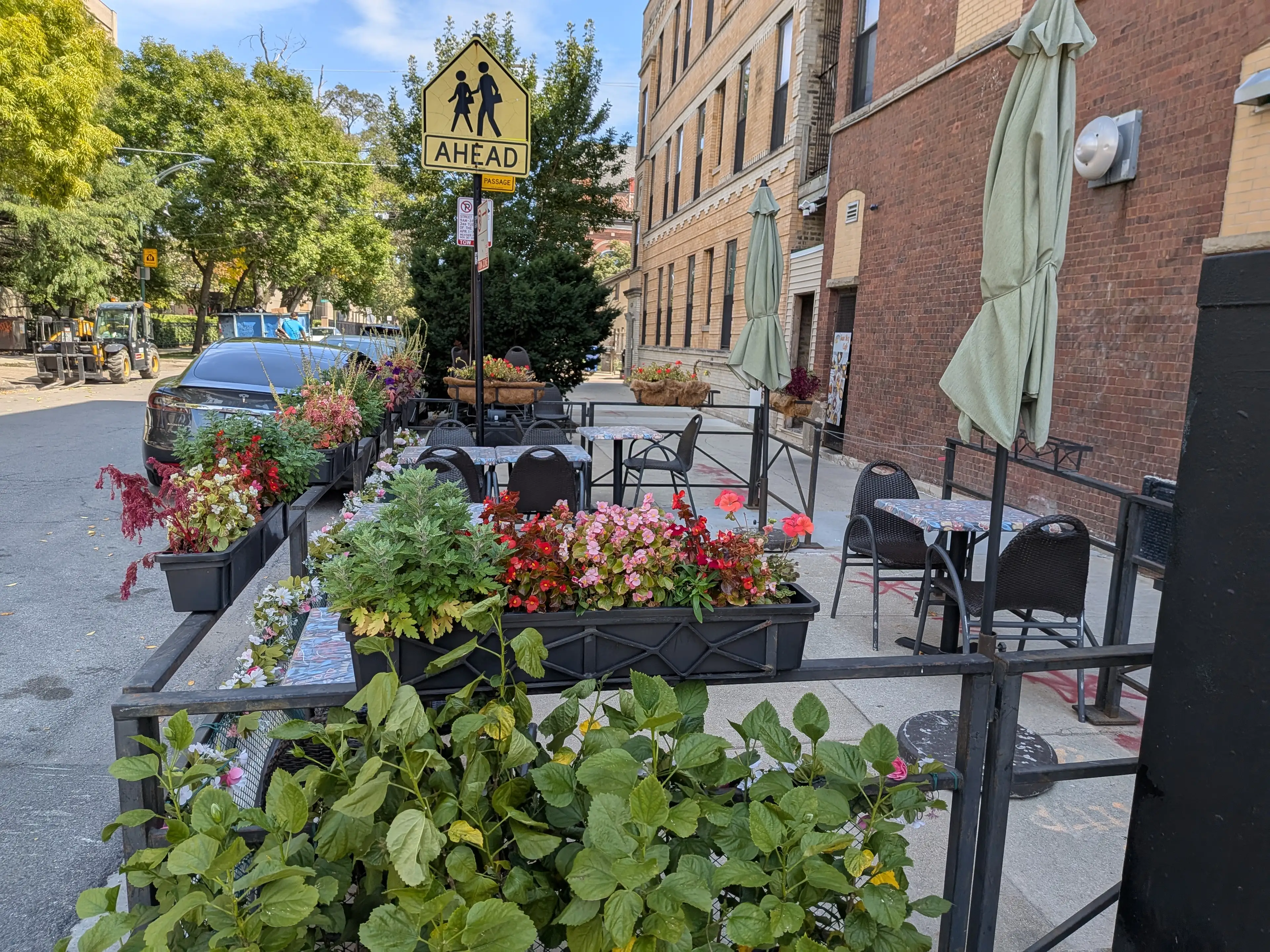 Sun Rey Cafe patio in Wicker Park
